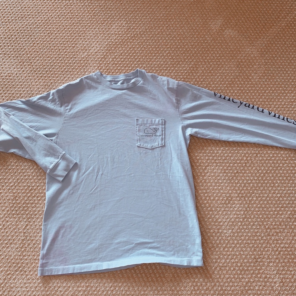 Vineyard Vines long sleeve